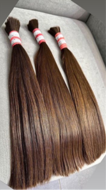 Mega hair natural, técnica Invisible Plus